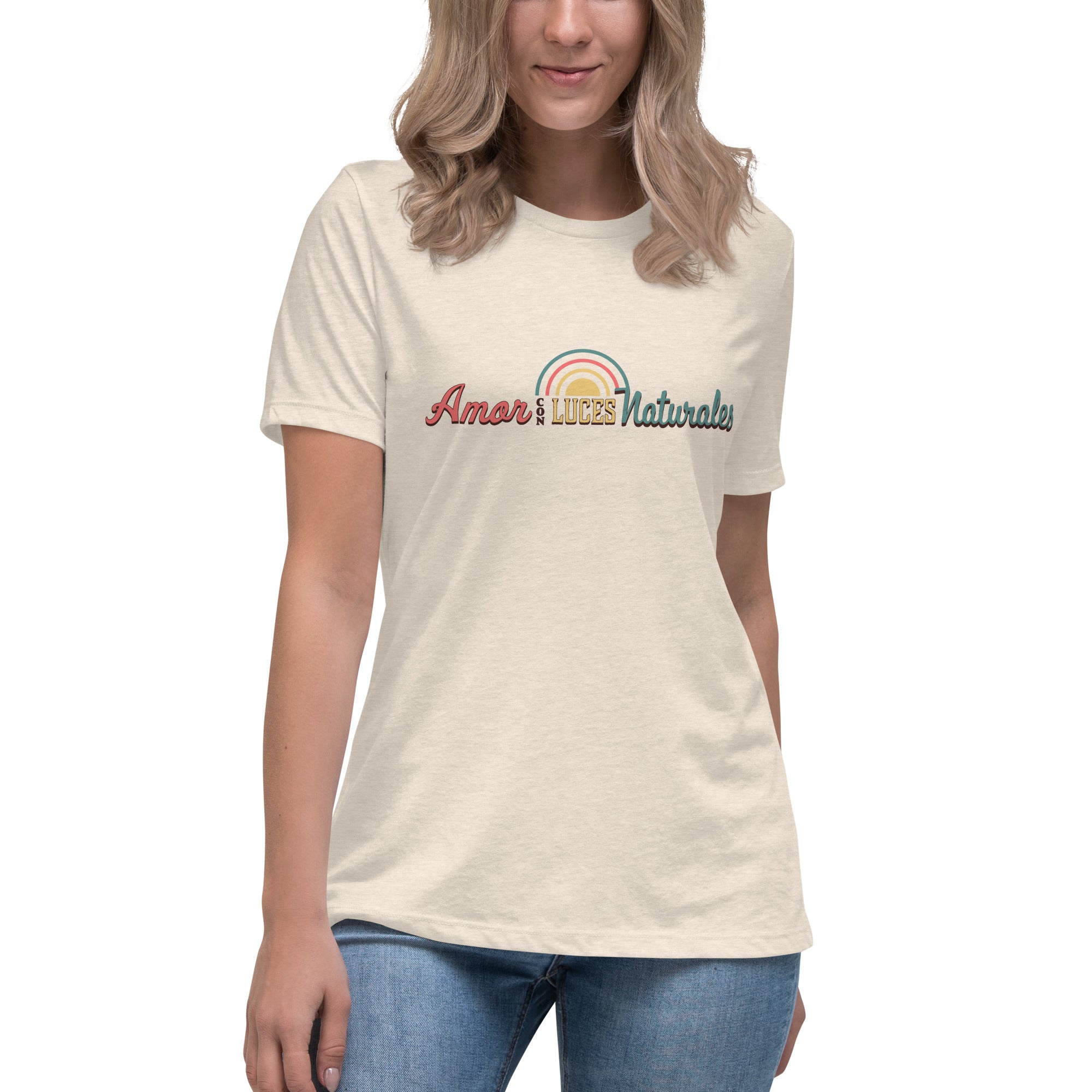 Relaxed Women's T-shirt, Amor con Luces Naturales